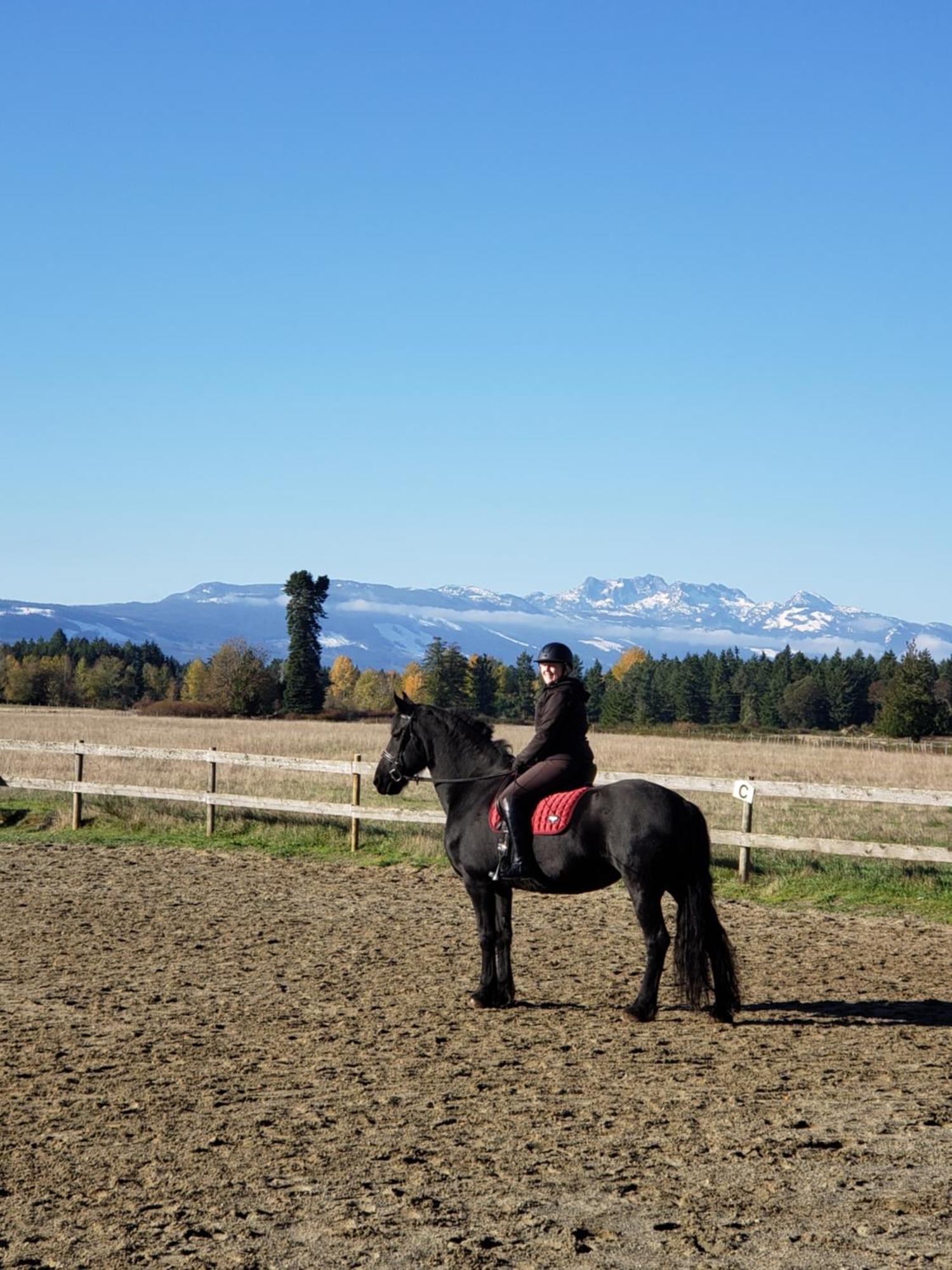 Paradise Acres Ranch Nanoose Bay エクステリア 写真